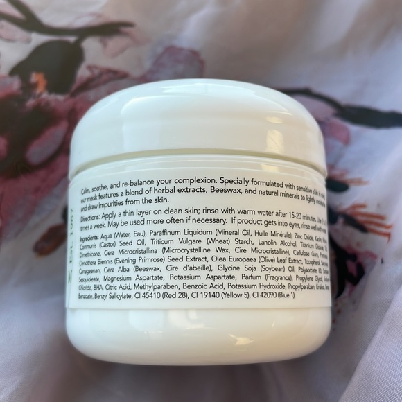 Mario Badescu Azulene Calming Mask - Picture 3 of 3